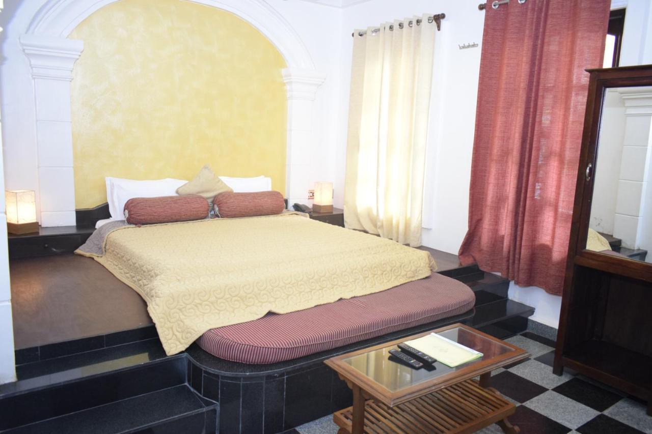Le Chateau Pondicherry Bagian luar foto