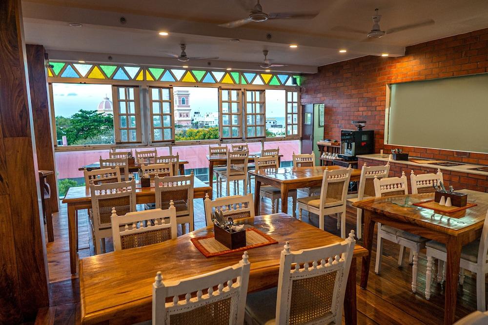 Le Chateau Pondicherry Bagian luar foto