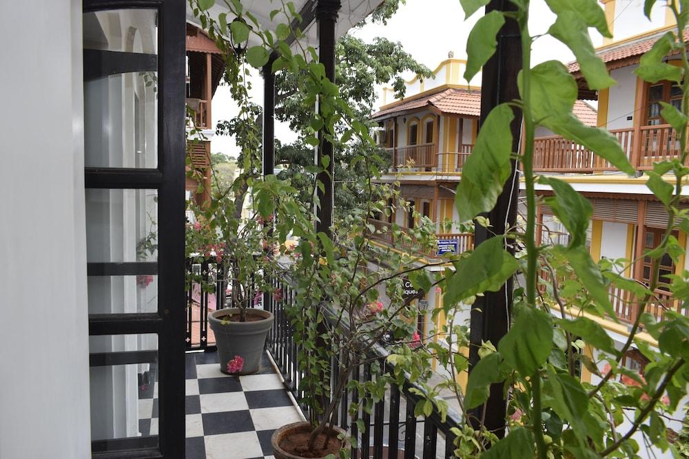 Le Chateau Pondicherry Bagian luar foto