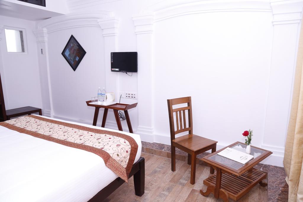 Le Chateau Pondicherry Bagian luar foto