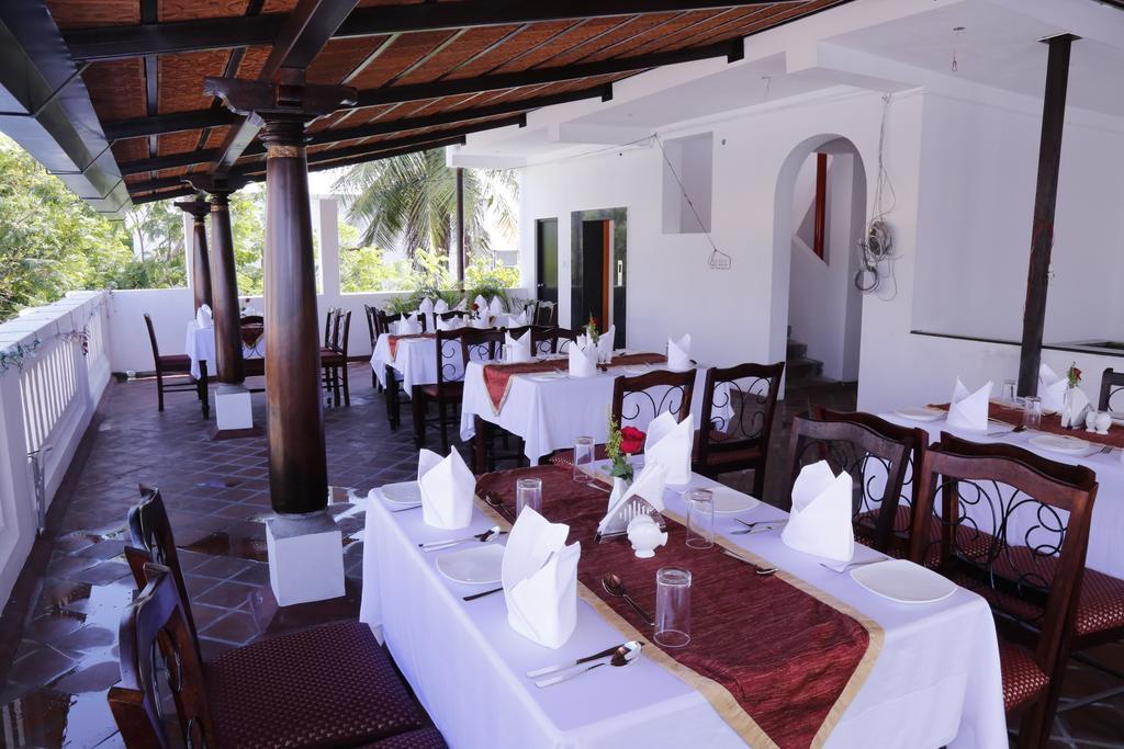 Le Chateau Pondicherry Bagian luar foto