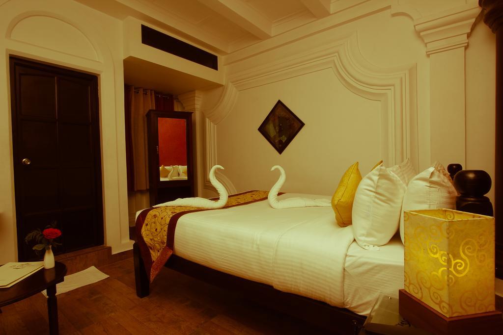 Le Chateau Pondicherry Bagian luar foto